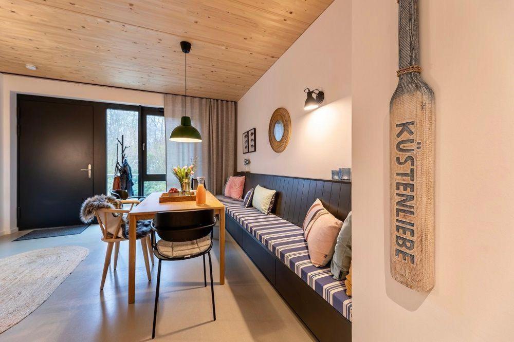 De-Ole-School-Kuestenliebe-Maisonette-Whg-15 호바흐트 외부 사진